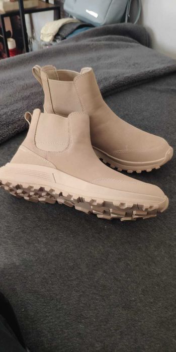 OFERTA! Botine /Ghete Clarks Atl Trek Up din piele,waterproof.