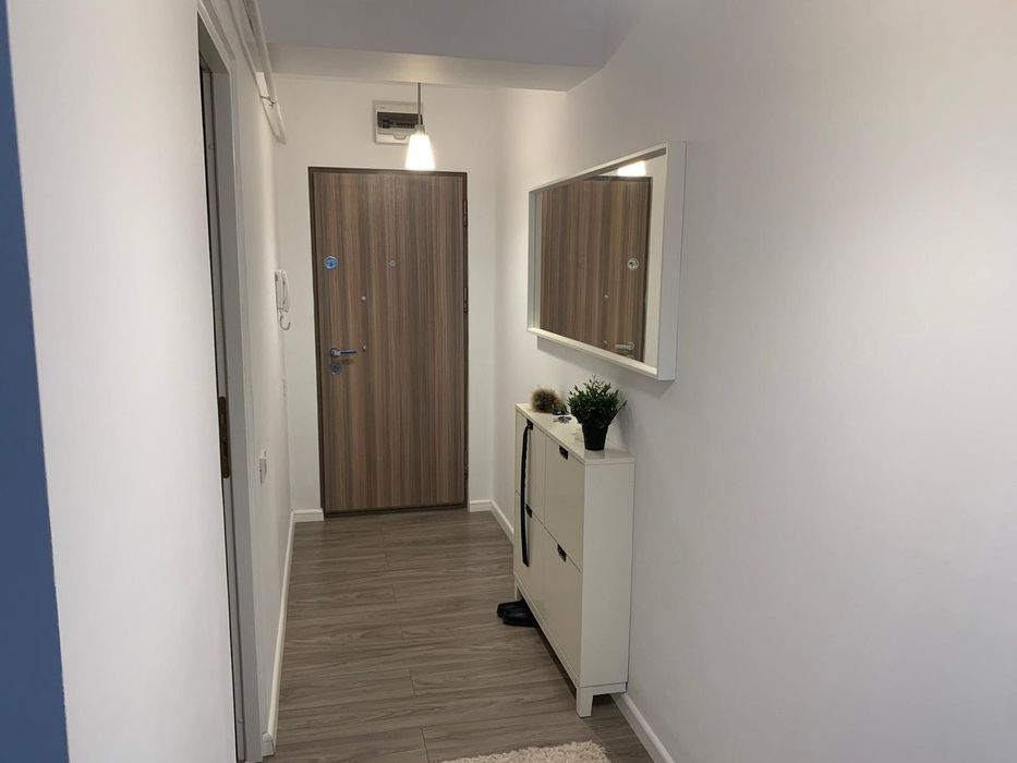 Direct proprietar - închiriez apartament 2 camere bloc nou