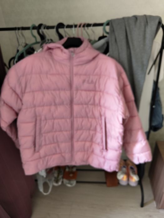 Женская зимняя куртка FILA  размера L (170-175)