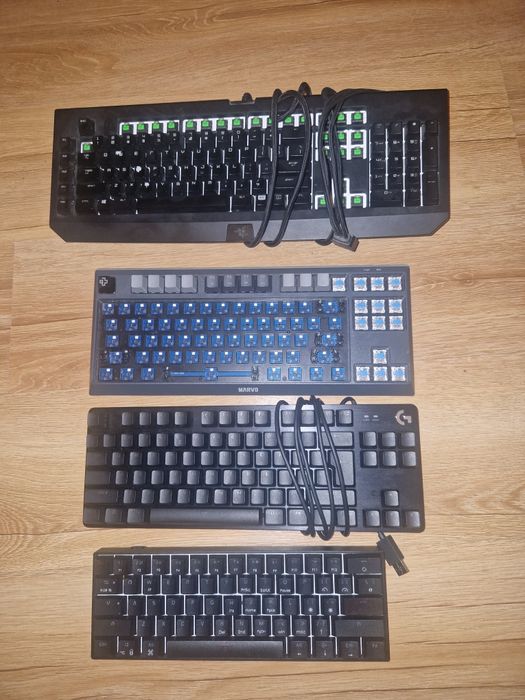 Pachet tastaturi si mouse  CONTINE SI keycaps si swicthuri hotswapable