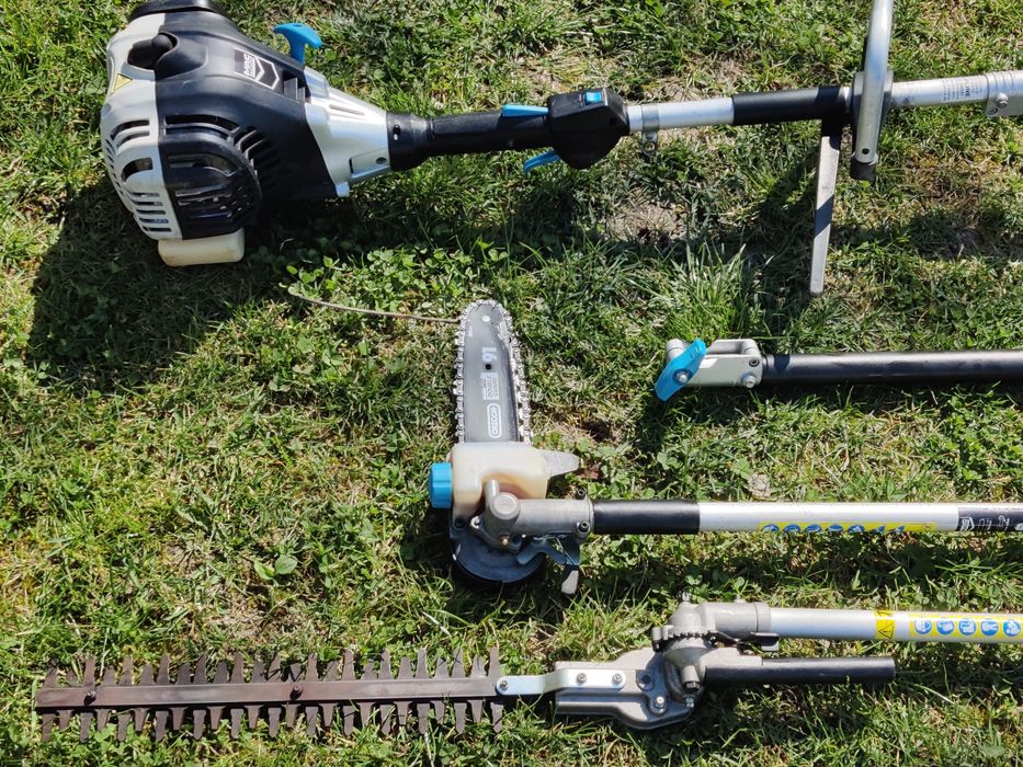 Motocoasă multifuncțional