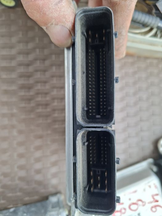 Компютър Ауди А6 ц5 4.2 куатро