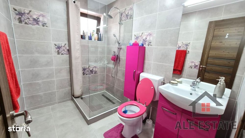 Casa ultramoderna, P+E, 4 camere, mobilata,teren 700 mp, Mihai Viteazu