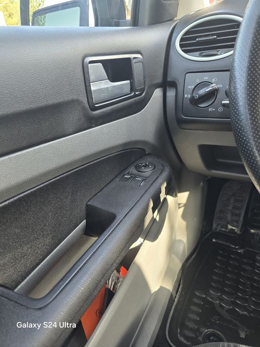 Ford focus facelift