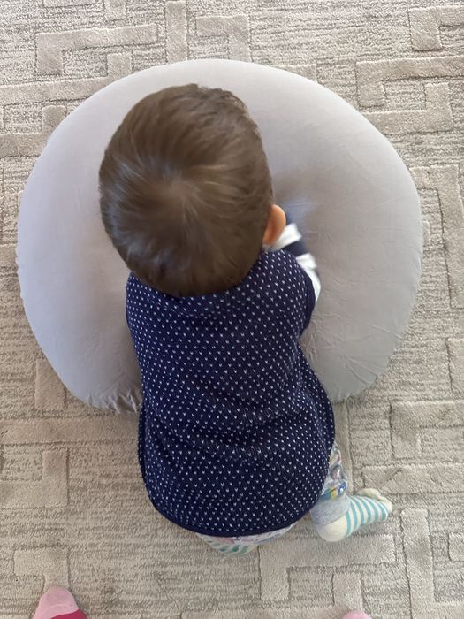 Възглавница за кърмене на Икеа от Лен