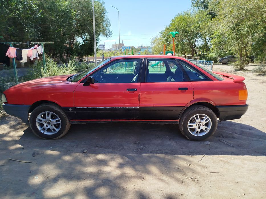 Ауди 80 Б3 1990 год