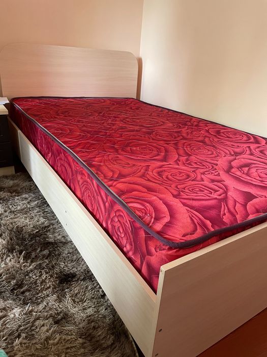 Кровать полуторка