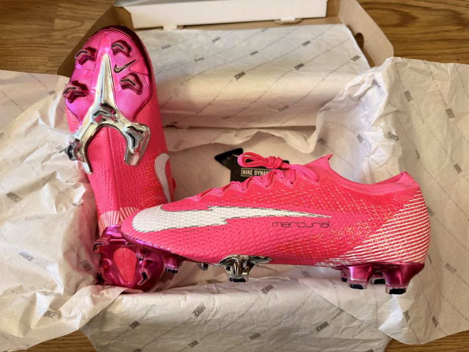 Ghete de fotbal nike meegurial vapor