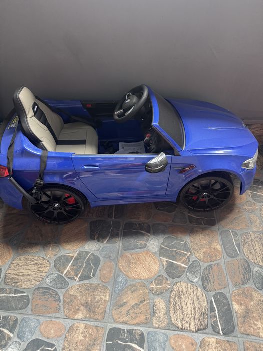 Masina electrica noua