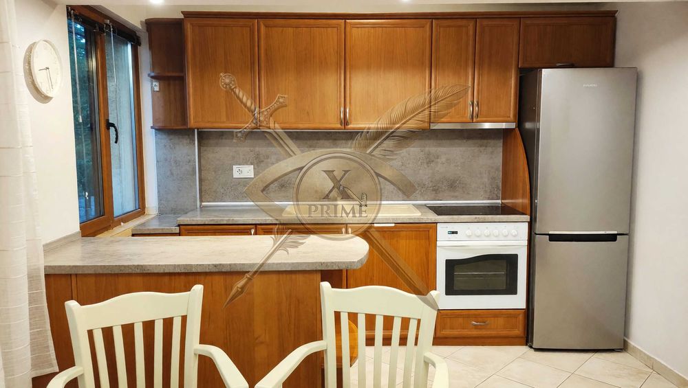 Дава се под наем Четиристаен апартамент в Варна, Общината - 100 кв.м за 1200 € - Снимка #2