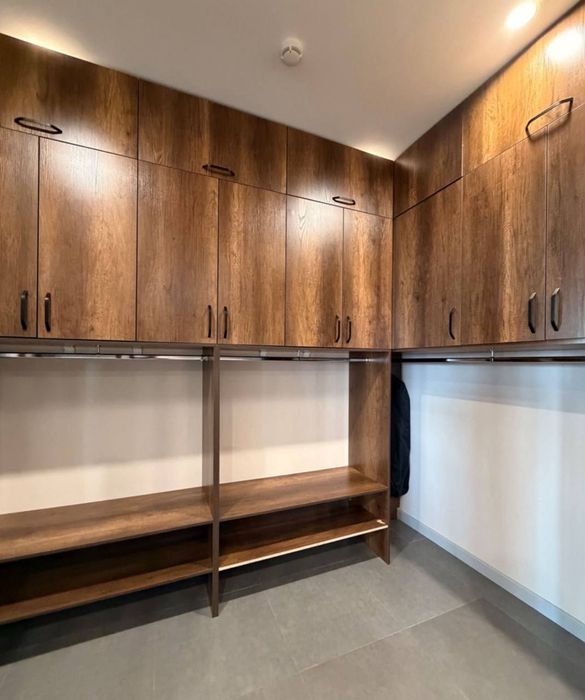 Продается 3х ком квартира, ЖК Akay City, ор-р: метро Х.Алимжана, 180м2