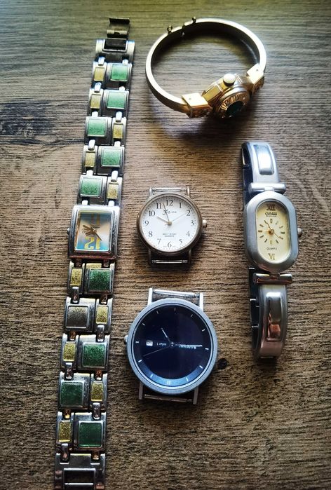 Lot ceasuri firme diverse