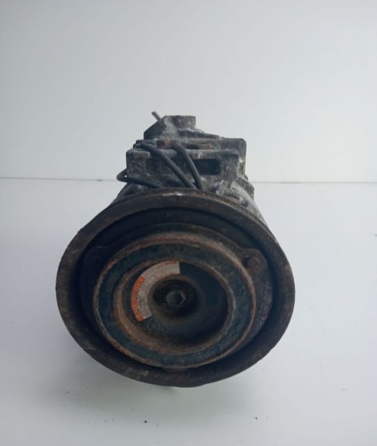 Compresor clima  8D0260808 Volkswagen VW Passat B5.5 (facelift)