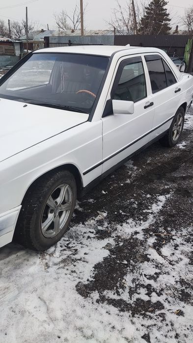 Мерседес 190 pierburg 2ee