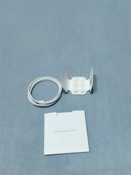 Airpods Pro 2 USB-C (Garanţie + Cutie)