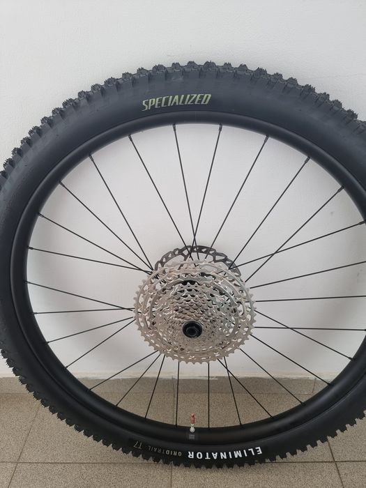 Комплект външни гуми за МТБ
Specialized,29" 2.3