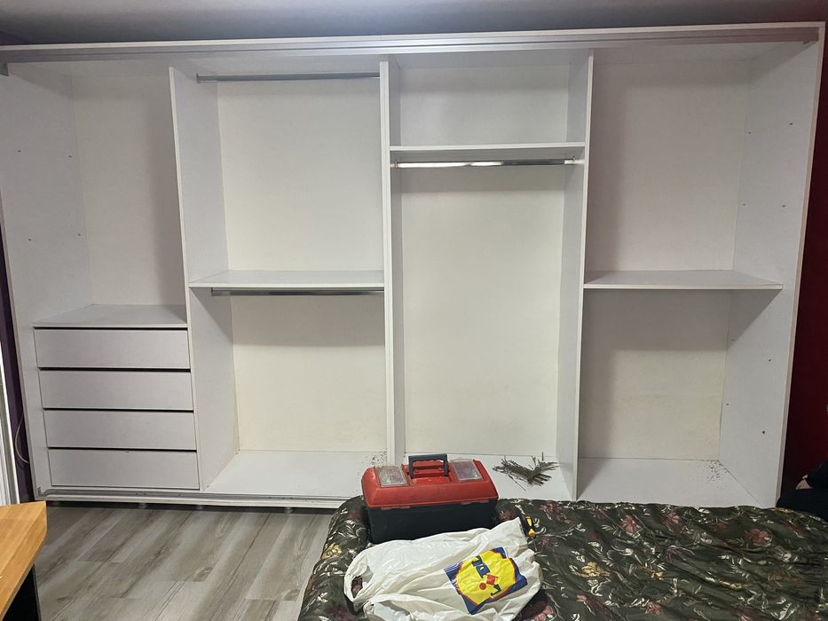 Vand dormitor urgent