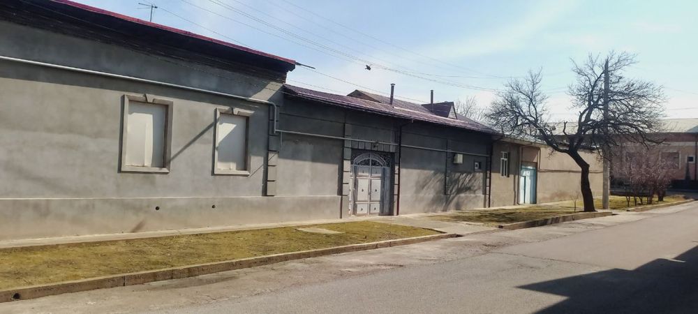 Учтеппада уй сотилади (она-бола)