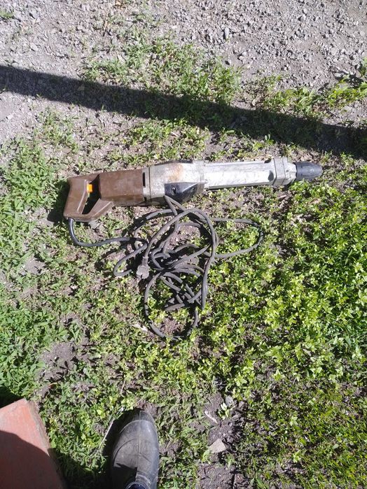 Отбойный молоток