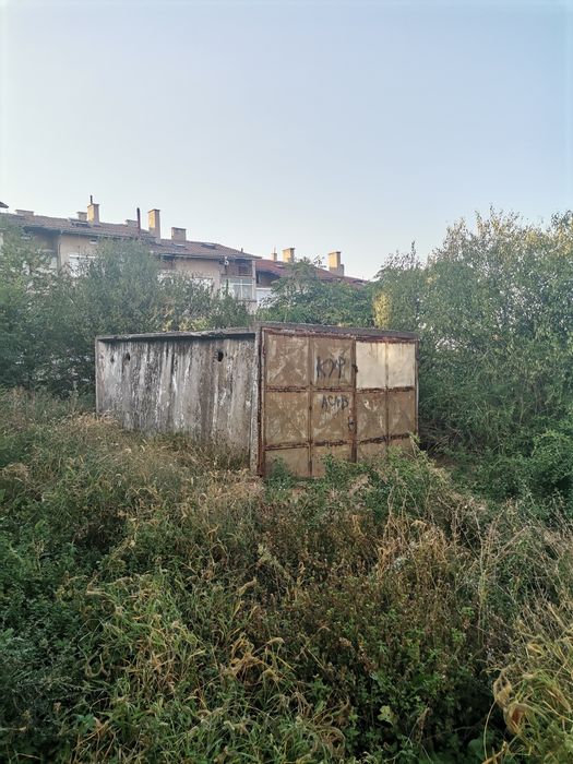 Продава се Гараж / Паркомясто в Свищов - 21 кв.м за 170 €/кв.м - Снимка #1