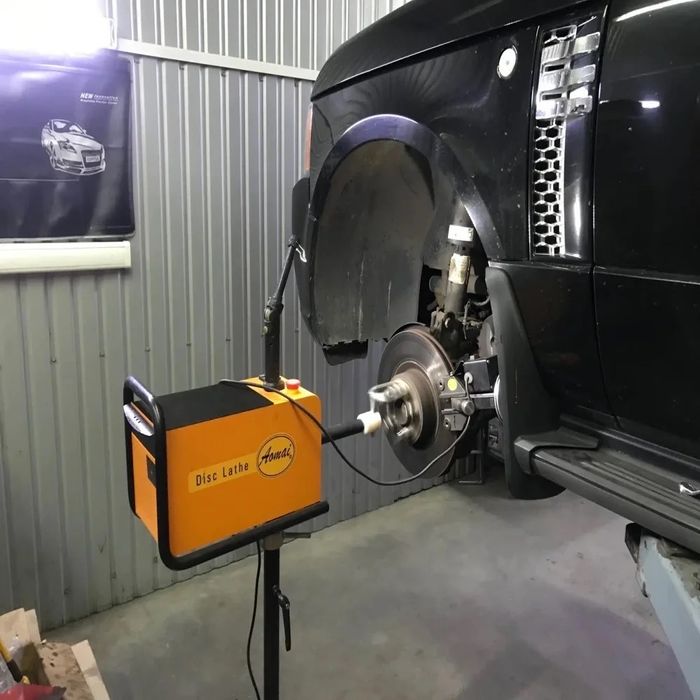 Расточка апорных дисков 2в1