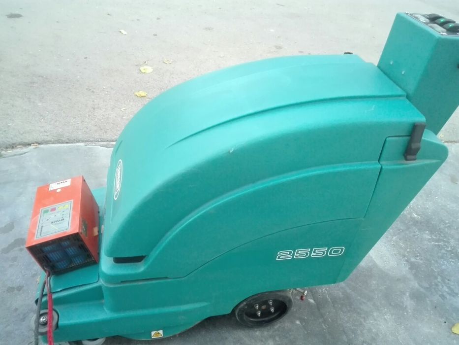 Подополираща машина Tenannt 2550/ 36V Полиране Всички Настилки