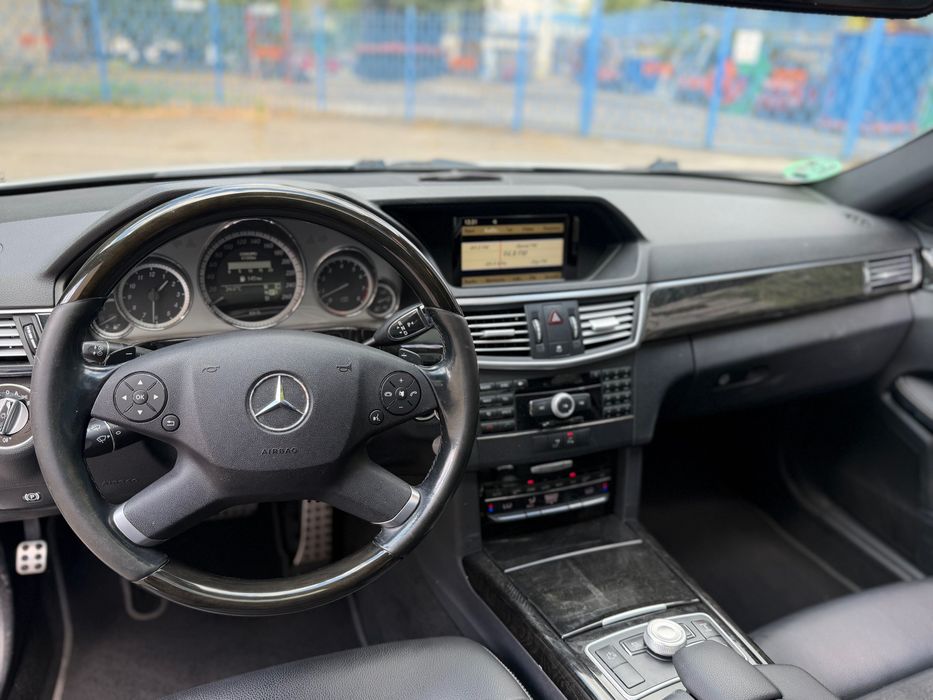 Mercedes E500 2009