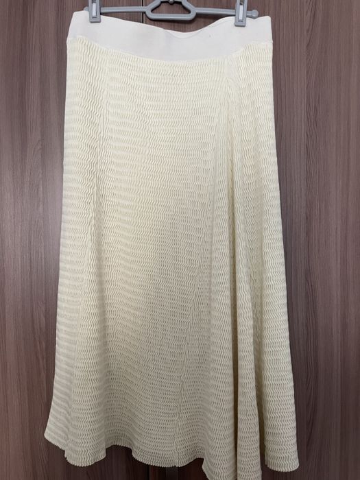 Юбка cos желтом цвете