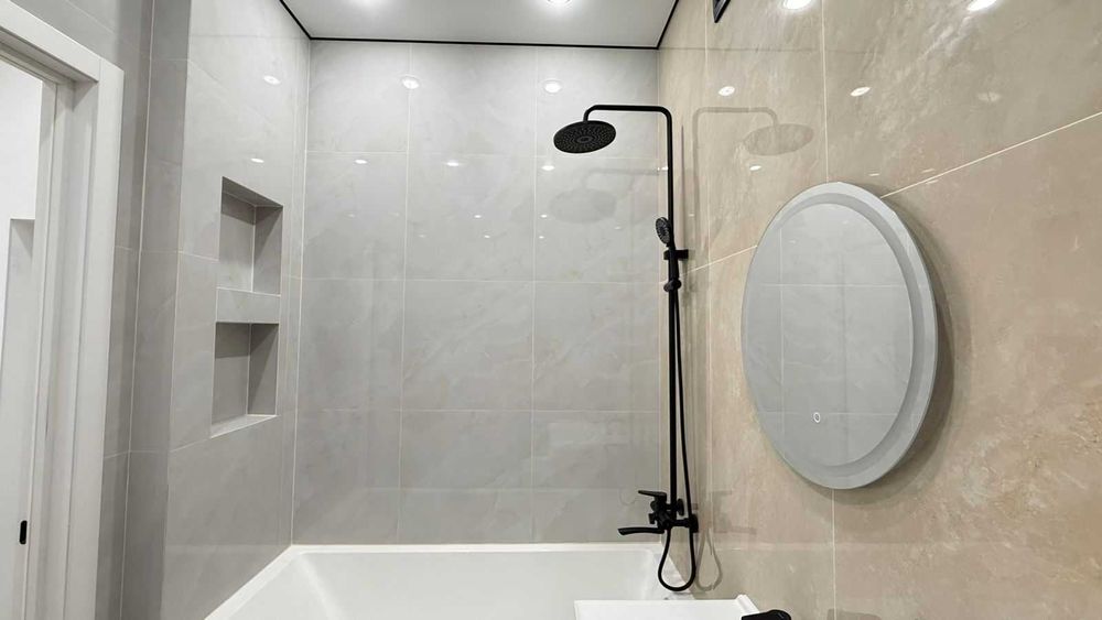 2 ком.кв. 38 кв.м  Айтматова, 79