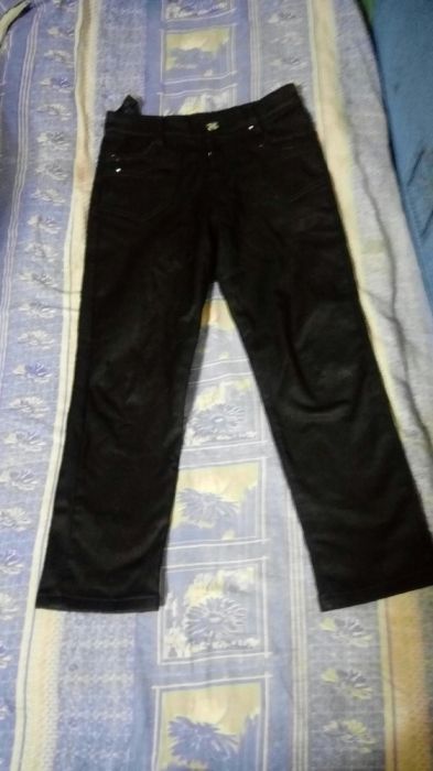 Капри  от европейских производителей 42-44 размеры