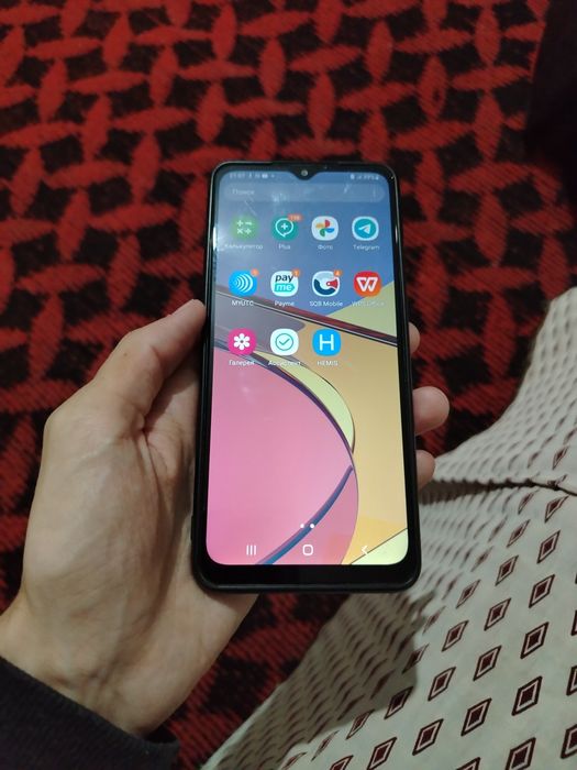 Самсунг Galaxy A 02 почти новый телефон в хорошом состоянии память 32