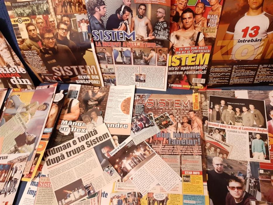 Colecţie de articole cu trupa Sistem