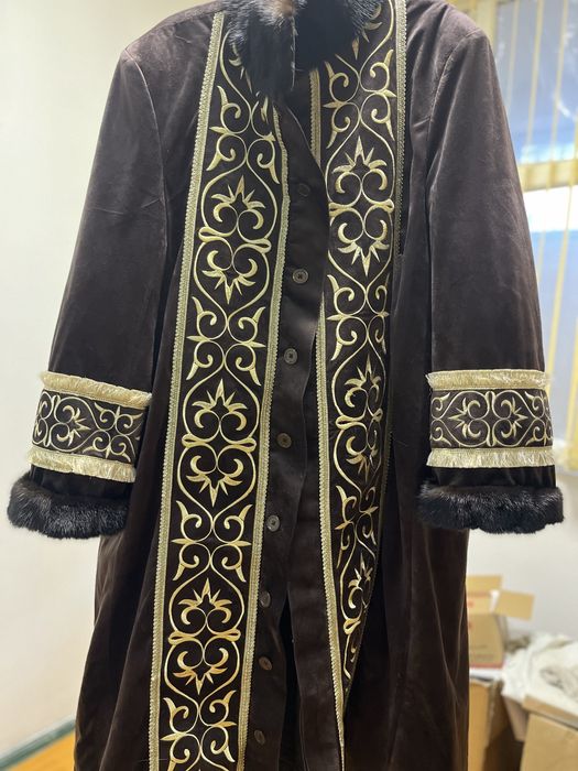 Продам шапан,утепленный,новый