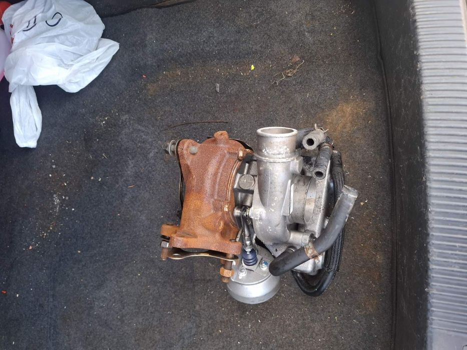 Турбокомпресор Субару 2.0 дизел