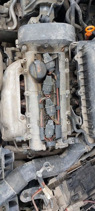 Dezmembrari Volkswagen Golf 6 1.4 BENZINA CGG LA5Q