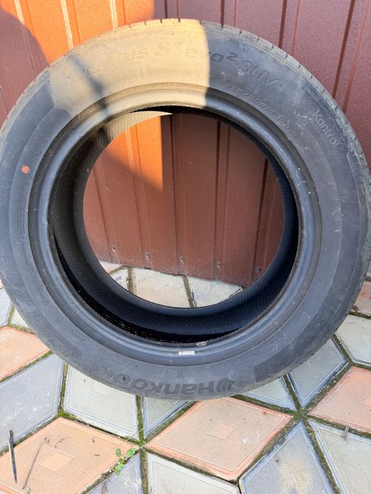 Vând anvelope Hankook