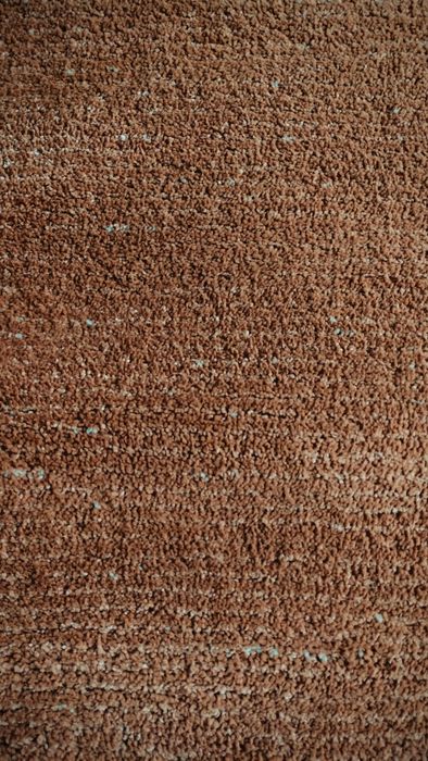 Килим 120*170 чисто нов цвят карамел