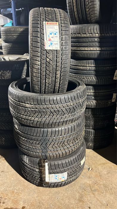 Anvelope Pirelli noi set 275/35 R 22, 315/30 R 22 dot 2020