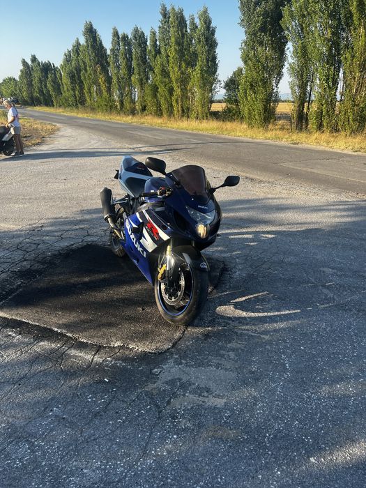 Suzuki gsxr k5 600