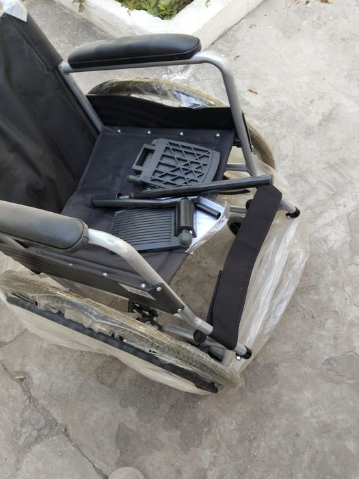 Новое Инвалидное кресло