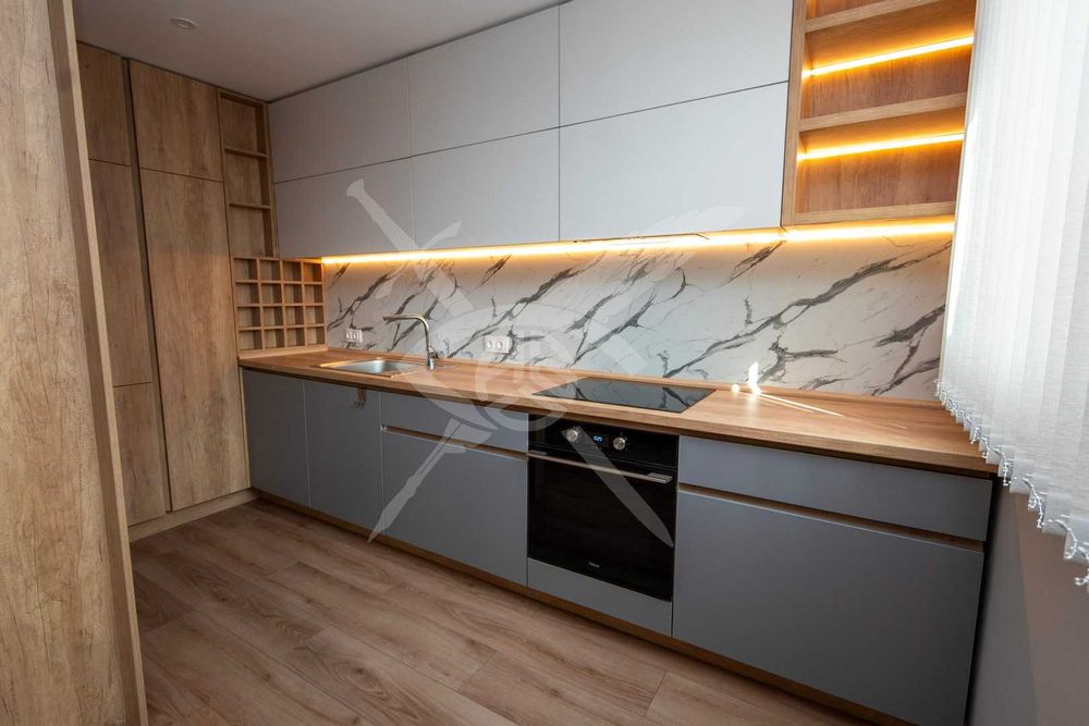 Дава се под наем Тристаен апартамент в София, Лагера - 109 кв.м за 1300 € - Снимка #3