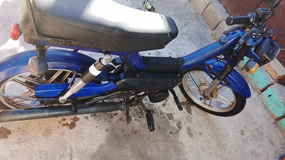 Vand moped cu pedale frist bike 49cc