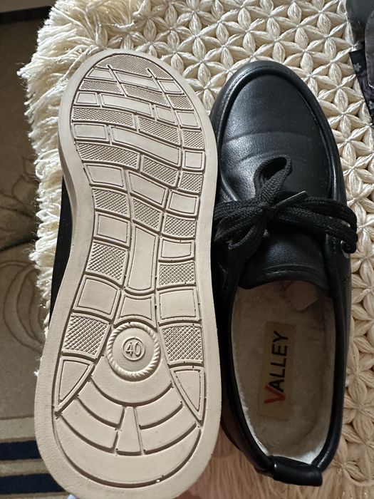 Утепленные туфли женские 40 размер очень легкие эко кожа