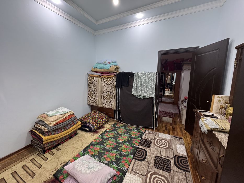 Срочно продается дом 5 комнат (без маклера, оплата частично)