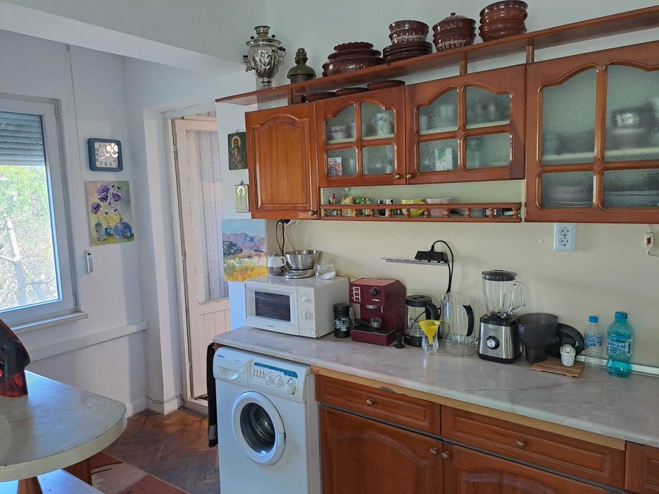 Продава се Тристаен апартамент в Плевен, Широк център - 121 кв.м за 1488 €/кв.м - Снимка #3