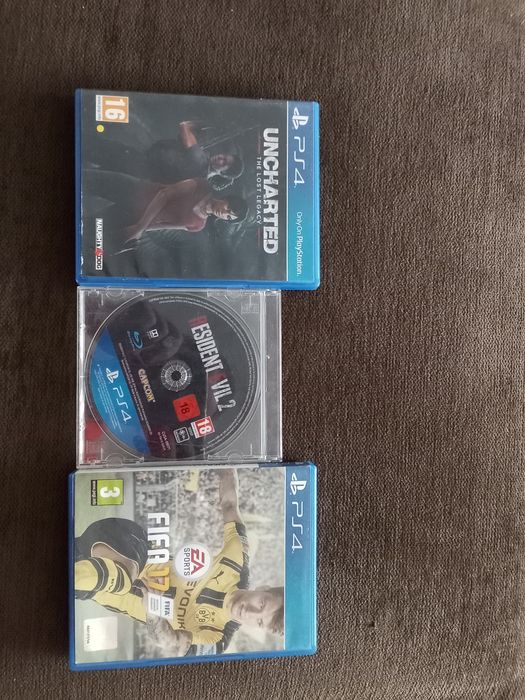 De vânzare jocuri ps 4