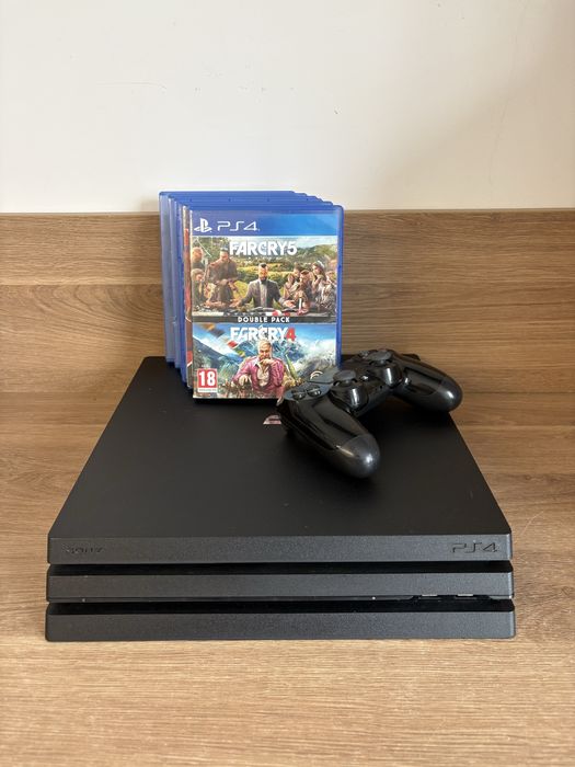 Consola Jocuri Play Station 4 Pro 1TB +  7 Jocuri, Curatat, Ca nou!