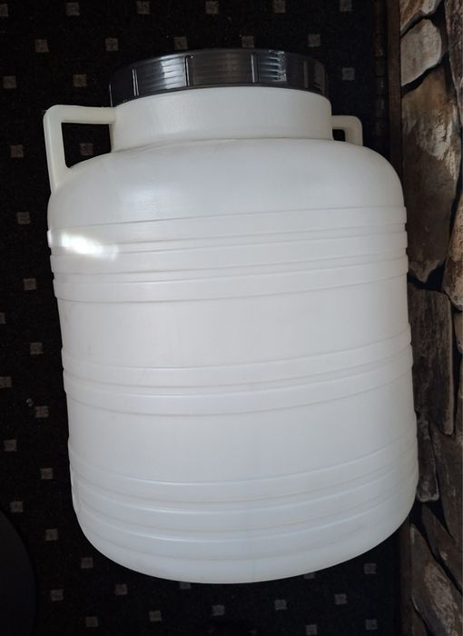 Бидон  60л / чисто нов