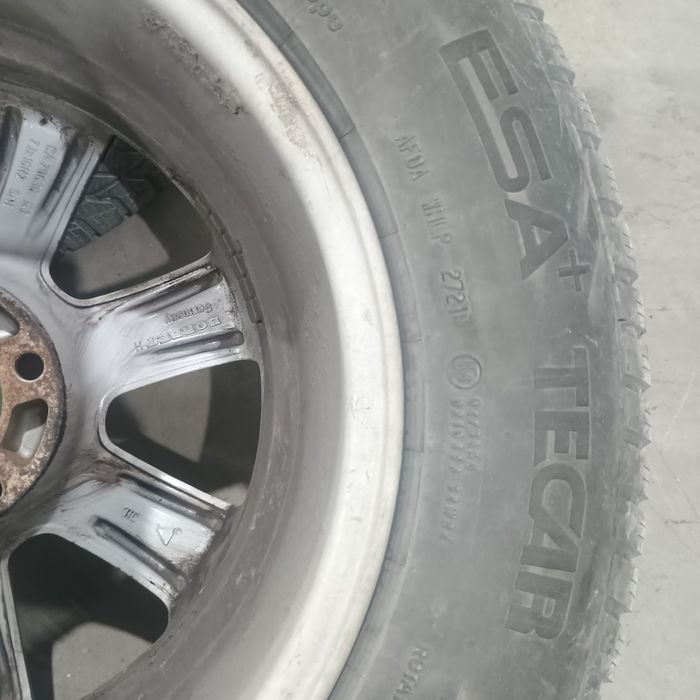Алуминиеви джанти, зимни гуми 215/70/16 , 5*114.3