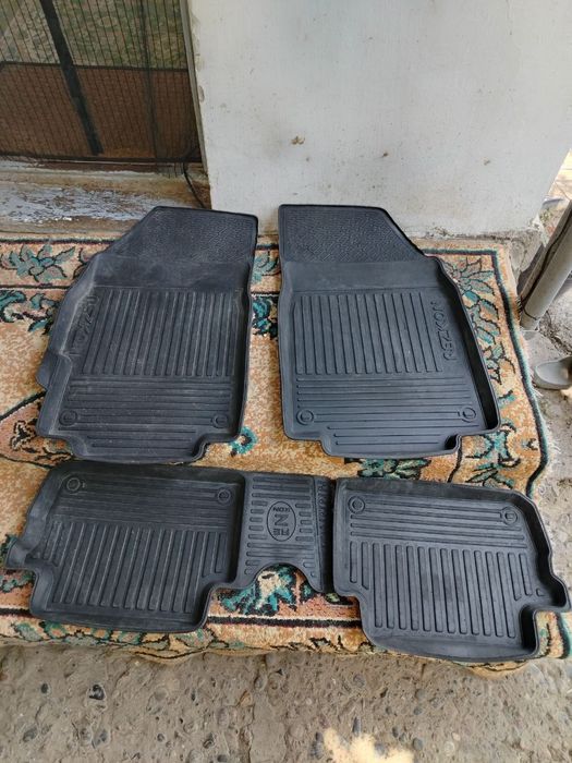 Продаются полики от Спарк